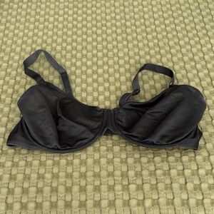 Elegant Black Underwire Bra